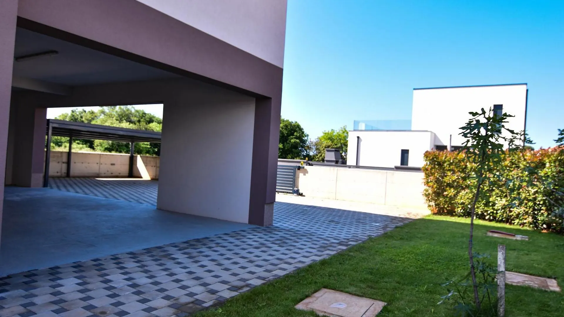Luxury Apartment Grotta With Sea View And Swimming Pool Premantura Chorvatsko